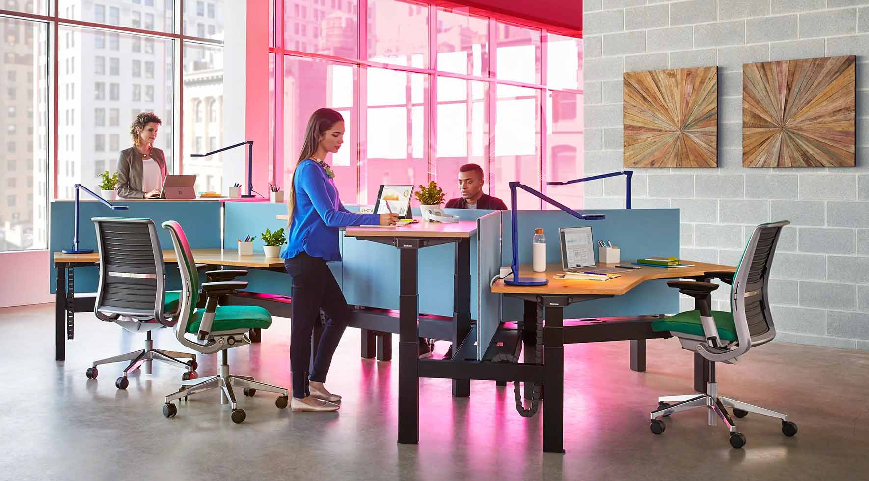 10 Considerations when choosing a sit stand desk Red Thread