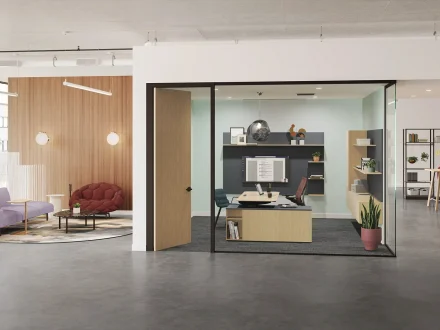 Lite Scale glazing by Steelcase