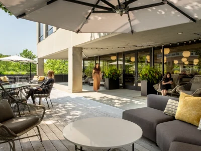 outdoor lounge